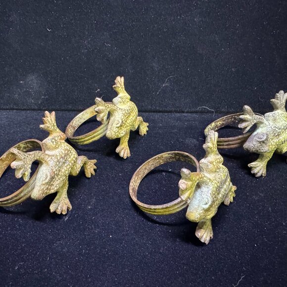 4 Vintage Rustic Country Cabin Cast Metal Green Frog Napkin Ring Holders -D1469 - Picture 1 of 9